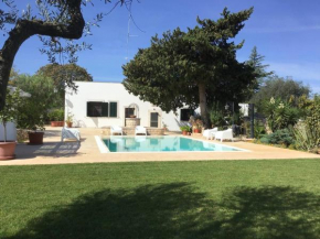 Villa Aida - Enchanting Apulian Relais with Private Pool Monopoli